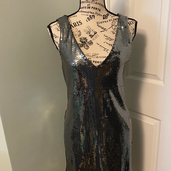 Aqua M New sequinned dress - Picture 3 of 14